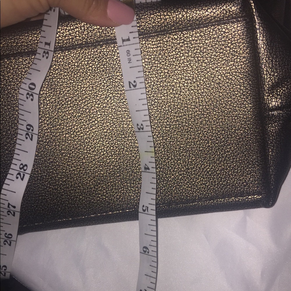 💋 Coach Chicago Ellis Gold Pewter Pebble Leather Handbag - Picture 8 of 13